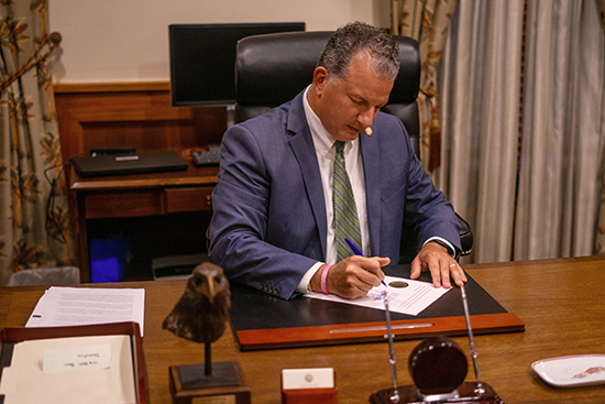Patronis signing directive